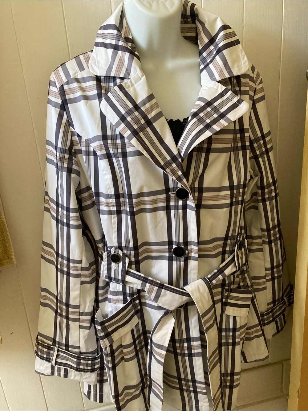 NWT rain jacket, Faded Glory, L